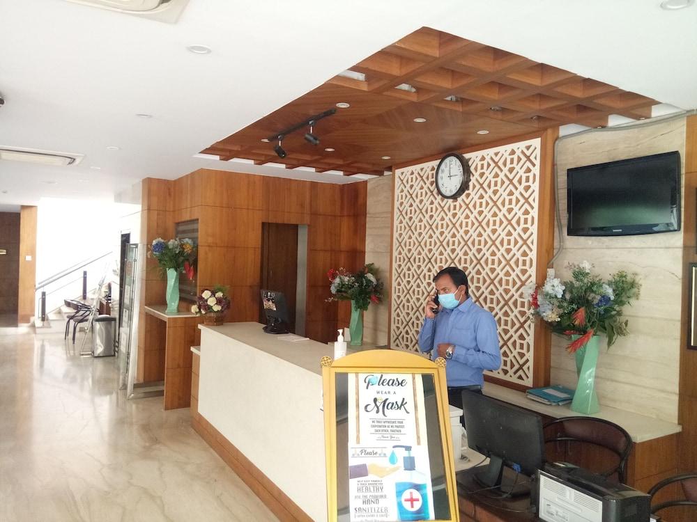 Hotel Prince Gardens Coimbatore Ngoại thất bức ảnh