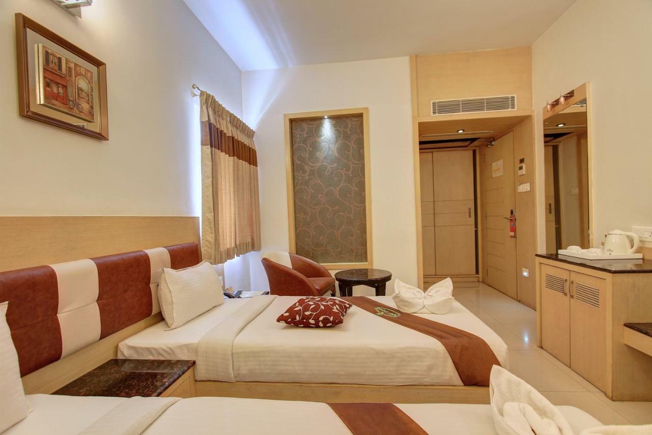 Hotel Prince Gardens Coimbatore Ngoại thất bức ảnh